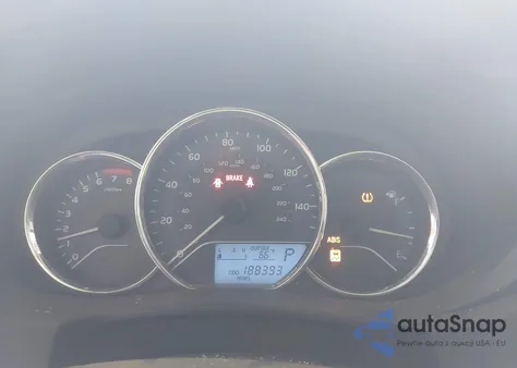 2014 Toyota Corolla Le z USA, uszkodzony, nr VIN 5YFBURHEXEP054131